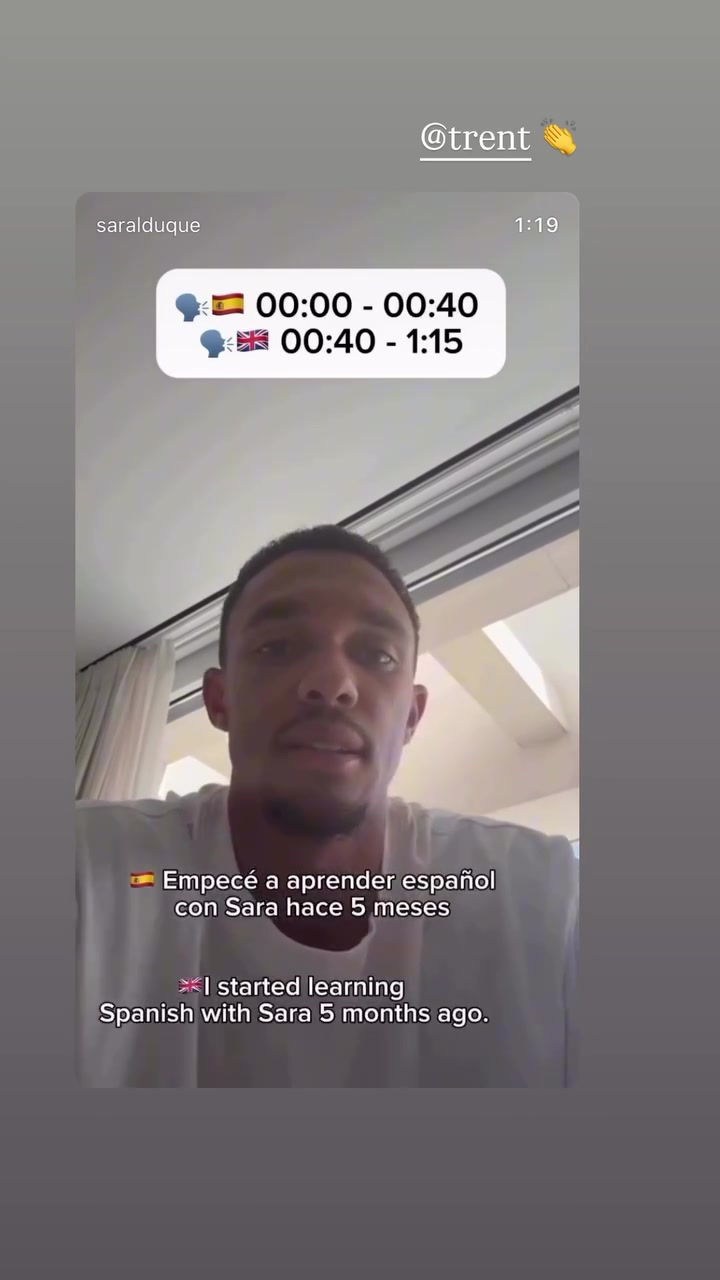 官方登录入口-老师好！西语老师晒阿诺德用西语介绍自己，她还是小蜘蛛英语老师