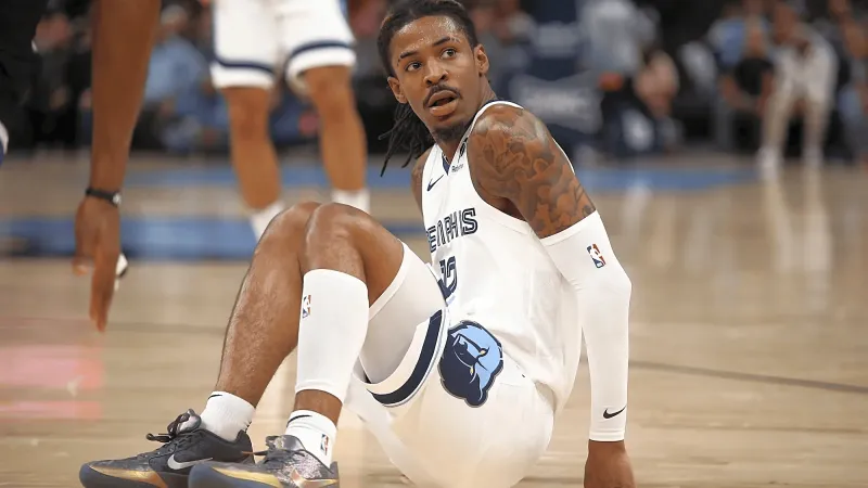 官方登录入口-队记：灰熊总经理克莱曼拒绝回答莫兰特本赛季能否重返球队